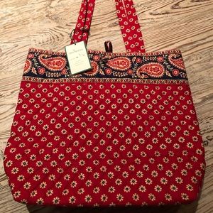 NWT Vera Bradley Tote in Americana Red